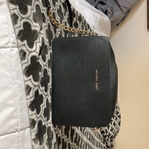 Michael Kors - Jet Set Large Crossbody Purse